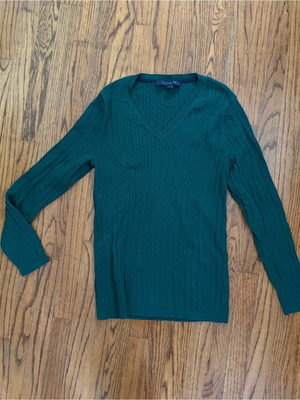 Women’s Green Tommy Hilfiger cable-knit V-neck sweater